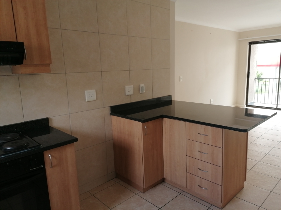 To Let 2 Bedroom Property for Rent in Sonstraal Heights Western Cape